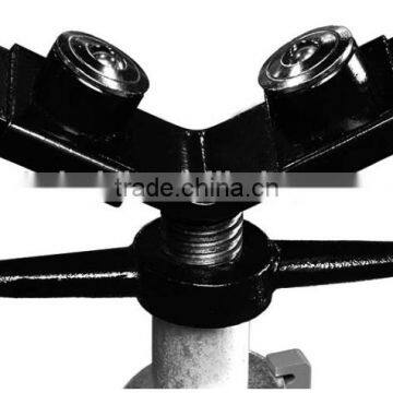 Adjustable Roller Head Folding Pipe Stand