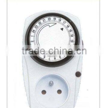 Programmable mechanical 230v timer switch