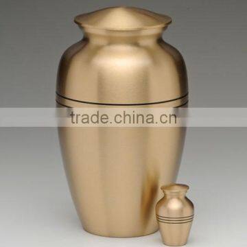 Decorative adult cremation urns Manufacturer from INDIA