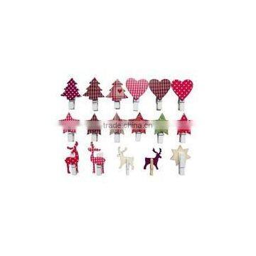 Hot New Products for 2017 Wholesale Website Eco-friendly Mini Wooden Clothespin Clothes Pegs for Ornament Made in China photo-1