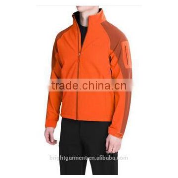 light green color clothing waterproof Softshell sportswear Jackets