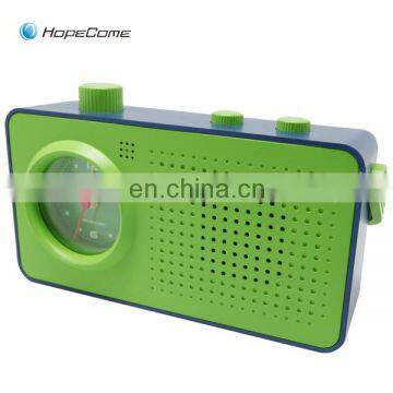 Analog am pm clock radio with alarm clock function