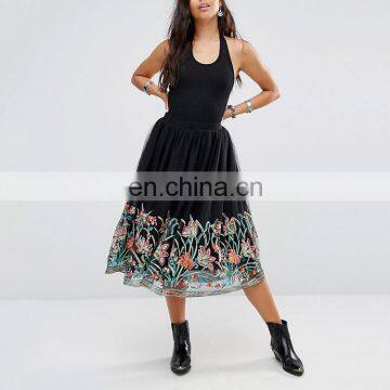 Women wear high waistband embroidered hem midi tulle skirt with lining