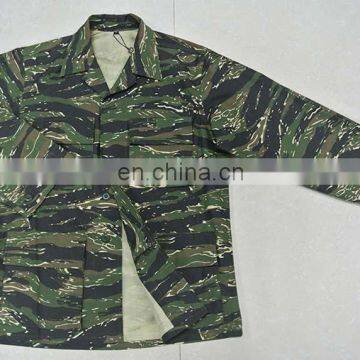 Tiger stripe camouflage military clothing with durable material