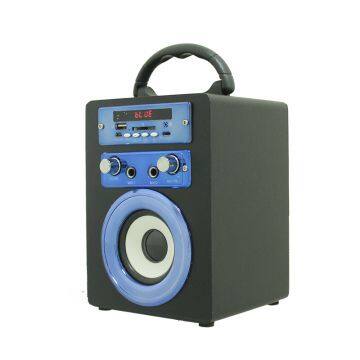 Hot-selling Wireless Speaker 800MAH Battery Wooden BT Speaker With Hand Hook Karaoke Function USB/AUX/TF Card photo-3