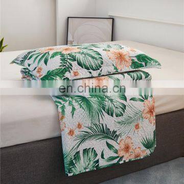 New Wholesale Cheap Lightweight Summer Quilt Tropical Jungle Plant Quilt Sets Ultrasonic Rainforest Bedspreads