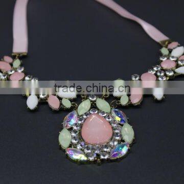 New Luxury Fashion Resin Flowers Women Necklace Jewelry Low MOQ photo-2