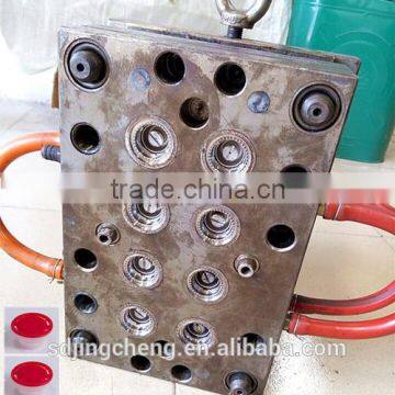 Customized 8 Cavity Hot Runner Flip Top Cap Mould / Plastic Caps Mold Manufacture China photo-3