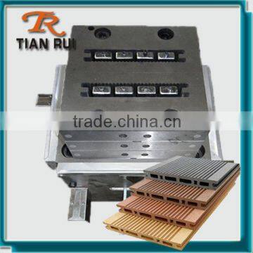 Co-extruded Multipe Cavity WPC Decking Extrusion Mould