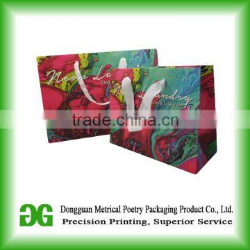 Colorful paper shopping gift bag princess costume wholesale in China