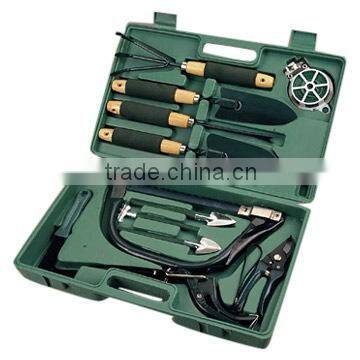 Blow-Molded Case Packed Garden Tool Set