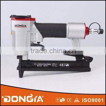 1022j Medium Crown Staple Gun