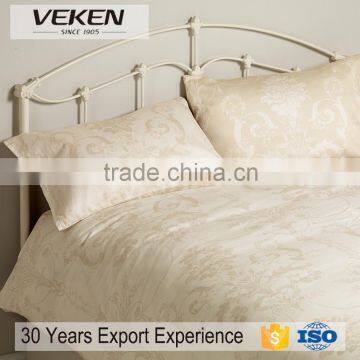 300tc 60s*40s white jacquard veken provide bedding