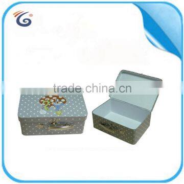 Multipurpose foldable storage box with handles