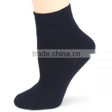 Plain Fashion Black Thin Cotton Mens Ankle Socks photo-2