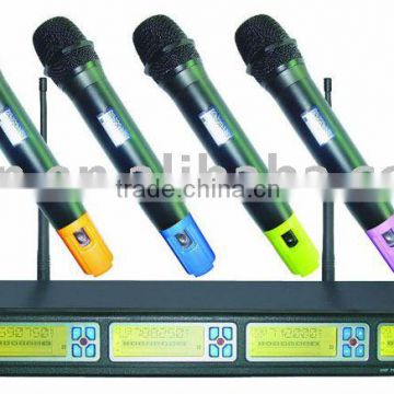 Professional UHF wireless microphone system