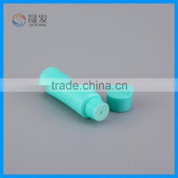 Small Plastic Bottle for Cosmetic Packaging photo-3