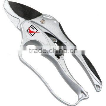 Pipe Cutter Plier