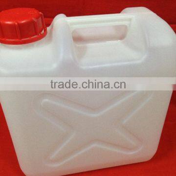 Malaysia Made Jerry Can 10 Liter, High Quality 10 Liter Jerry Can, 10 Litre Jerry Can. BUY TODAY AT USD1.40/ RM5.50 EACH CAN!