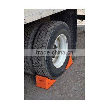 CHECKERS polyurethane wheel stop