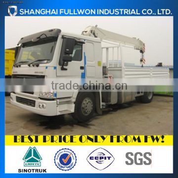 SINOTRUK HOWO 4X2 TRUCK WITH CRANE 3.2T