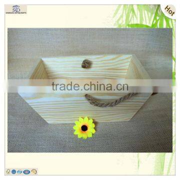 Wholesale Handmade Decorative Wood Wine Gifts Holder Basket photo-2