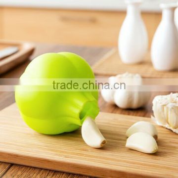 cy287 new creative Silicone Garlic Peeler Kitchen Gadget Roller Tool Kitchen Accessory Tool