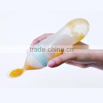 100%BPA free silicone squeeze baby feeder,silicone baby feeding bottles