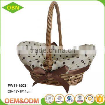 Wholesale fancy hand woven boat shape empty valentine gift basket