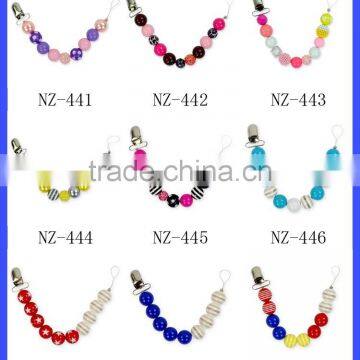 Latest Design Bubble Gum Pink White Beads Baby Metal Pacifier Clips photo-6