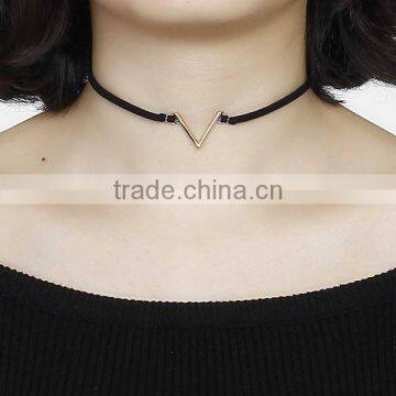 New Fashion Black Velvet Suede Choker Necklace V-shaped Gold Plated Connector 35.5cm long