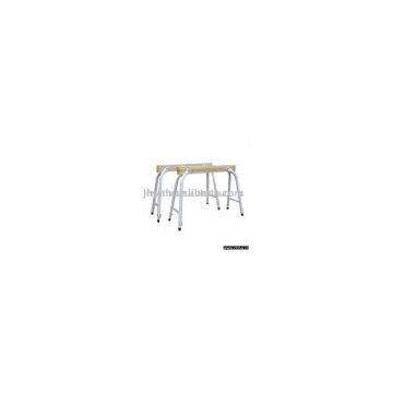 Adjustable sawhorse