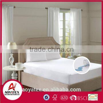 2017 hypoallergenic waterproof mattress protector for home use