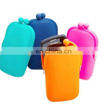 Fashionable Rectangle shaped Silicone Purse For Phone case/Cosmetics