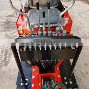 Дорогостоящий миниэкскаватор на гусеничных ходовых частях с массой 0 photo-4