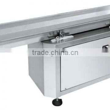 Horizontal motion conveyor