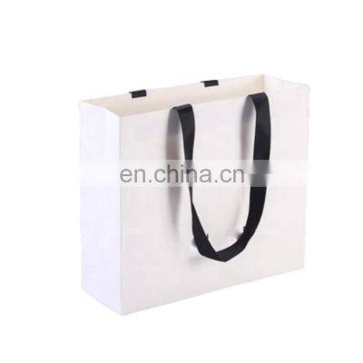 Factory Wholesale High-end Personalized creative logo Label Tag Tshirt Jewellery Custom Packaging Paper Bag With Ribbon