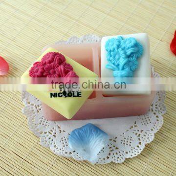 Two Cavity Flower Food Grade Silicone Mold for Sale