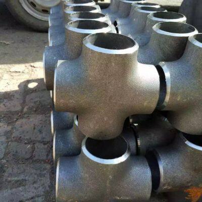 Четырехходный крестовый патрубок