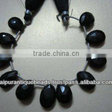 SPINEL ALMOND BEADS GEMSTONE