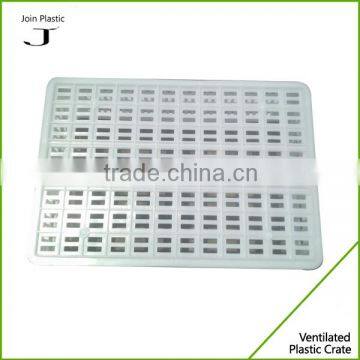 Ventilated heavy duty plastic glass crates