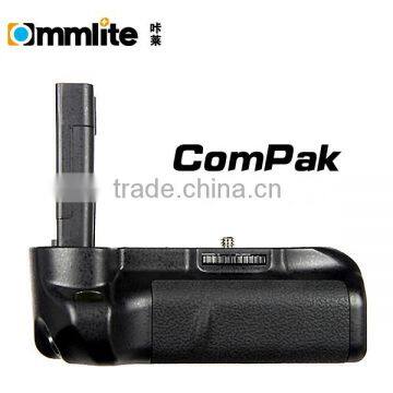 Commlite ComPak Battery Grip/ Vertical grip/ Battery pack for Nikon D5000