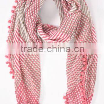 2016 new fashion print Squares scarf with pompon