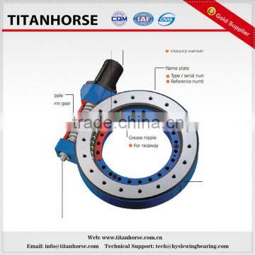 Titanhorse 14 inch worm gear slewing drive with hydraulic motor for container crane