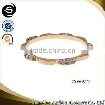 Flower shape bangle for 2015 rosary bracelet plated in gold jewelry store manufactured in China yiwu