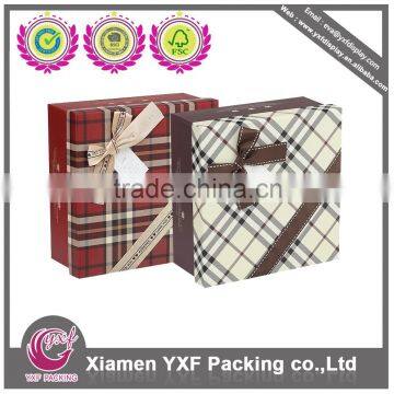 Gift Packaging Box With Classical Plaid Pattern Style photo-2