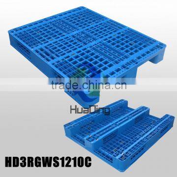 3 runners offer 4-way blue flat surface plastic pallets                        
                                                                                Supplier's Choice