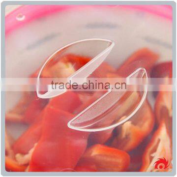 Prevent Oil Splash Food Heating Insulation Plastic Microwave Cover photo-3