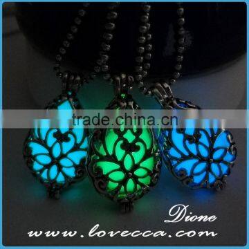 Vintage Antique Bronze Shell Copper Luminous Crystal Necklace photo-5