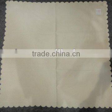 raw white color jacquard scallop table cloth